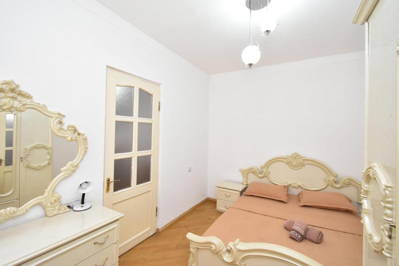 Guesthouses Opera Єреван Екстер'єр фото